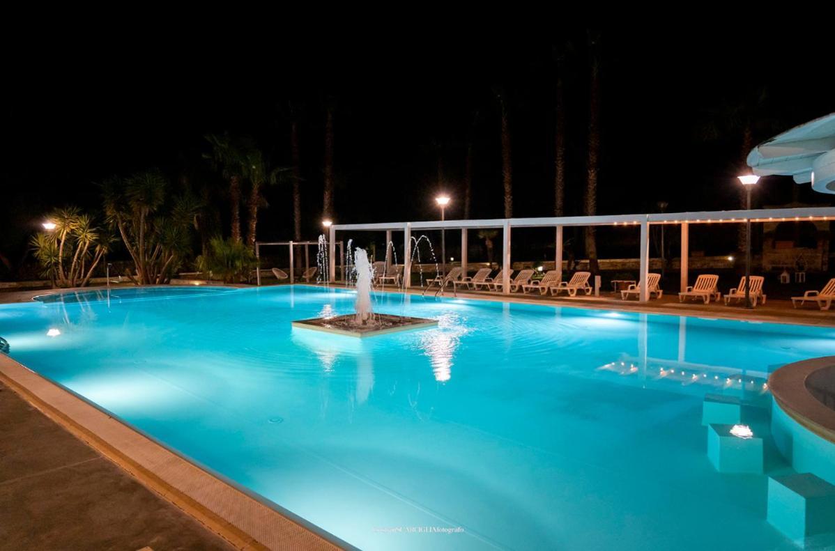 Masseria Grottella Avetrana Exterior photo